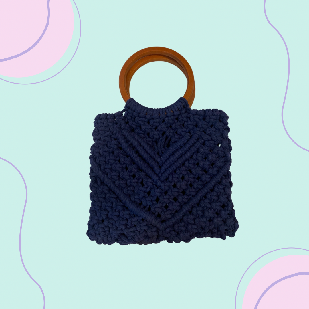 Macrame wooden handle bag