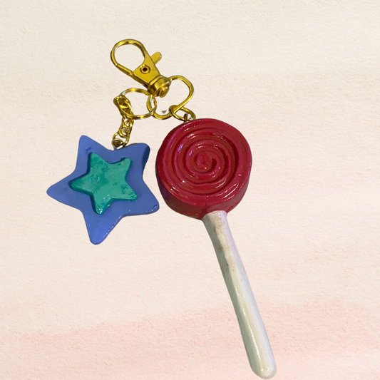 Lollipop with star keychain
